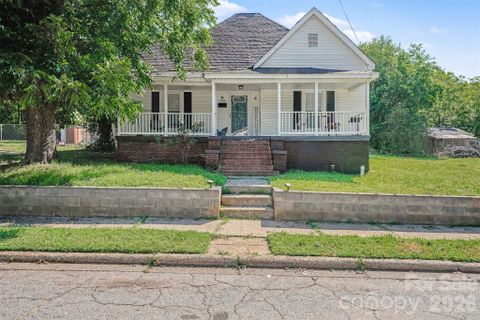 312 Vance Avenue