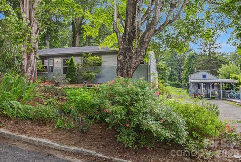 25 Wentworth Avenue