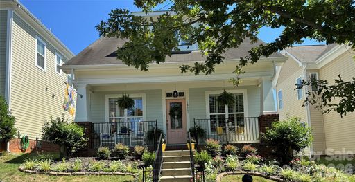16447 Leavitt Lane pending home in Summers Walk, Davidson, NC