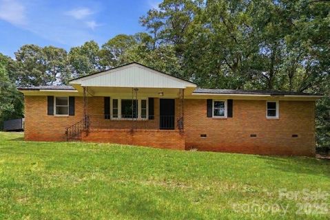 313 Park Terrace Drive