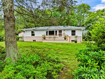 57 Langwell Avenue