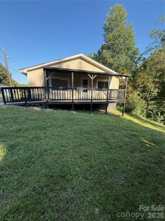 3028 Playmore Beach Road
