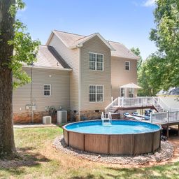 142 Valley Glen Drive