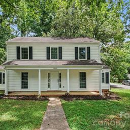 5200 Birchbark Lane