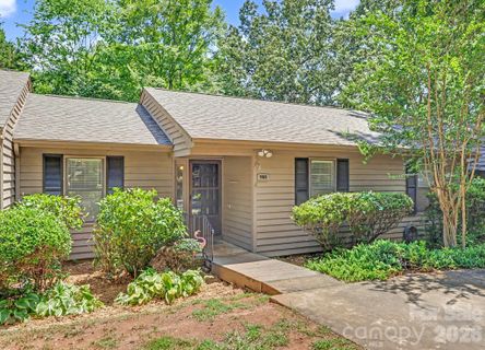 Homes in Dogwood Hills, Fort Mill