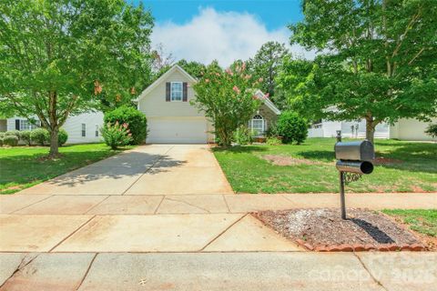 1738 Lillywood Lane active home in Legacy Park, Fort Mill, SC