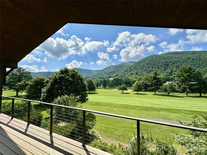 174 Alexander Drive sold home in Masters Landing, Maggie Valley, NC