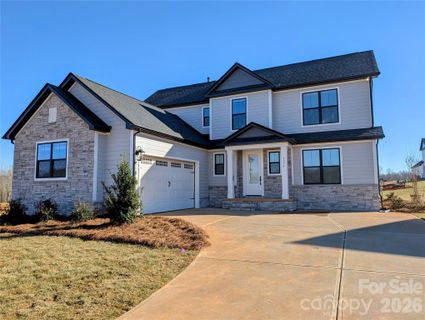 2092 Fordhill Street active home in Stoneridge Hills, Rock Hill, SC