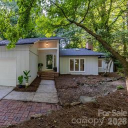 1107 Spring Fall Court