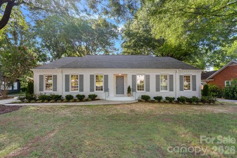 1100 Braeburn Road pending home in Stonehaven, Charlotte, NC