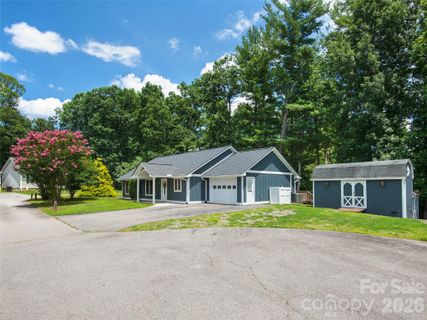 7 Mcgee Ridge Road