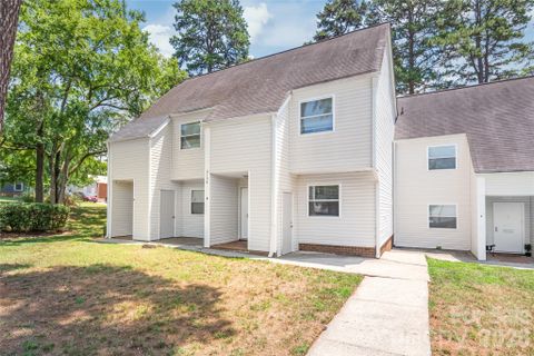 9156 Black Heath Circle