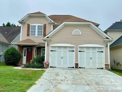 9645 Storybook Avenue active home in Moss Creek Village, Concord, NC