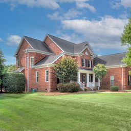 7005 Shadow Rock Court
