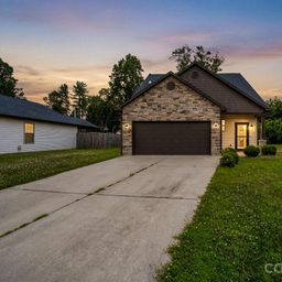 198 N River Road