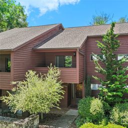 36 Meadows Lane