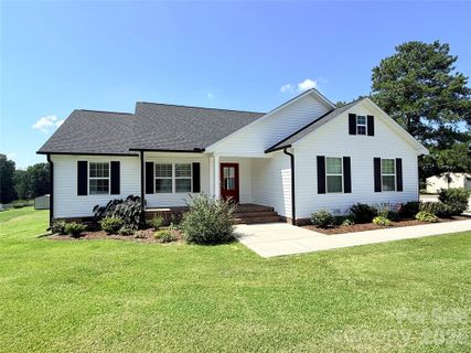 2507 Bill Thompson Road