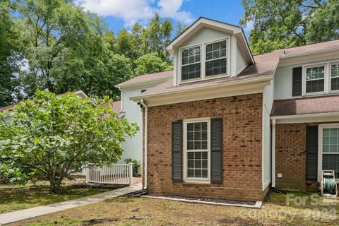 11128 Sevilla Court