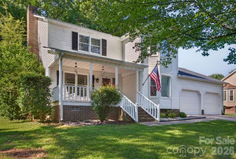 102 Carabelle Circle