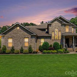 122 Campanile Drive
