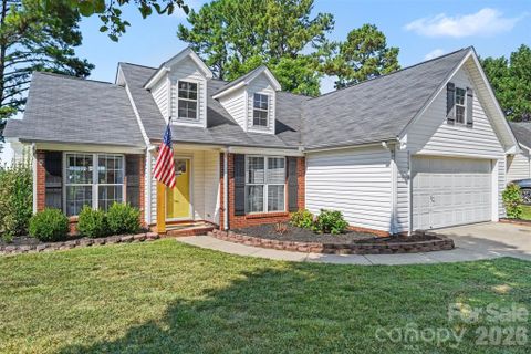 4711 Granite Court pending home in Brookstone Village, Indian Trail, NC