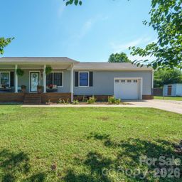 2384 Country Hollow Road