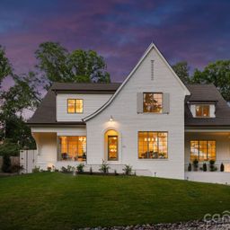 444 Hunter Lane