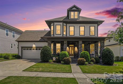 325 Sensibility Circle active home in Masons Bend, Fort Mill, SC