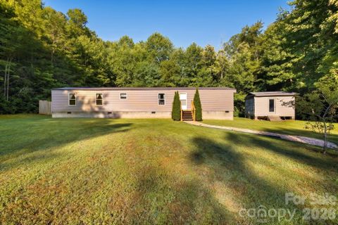 125 Ice Hollow Road