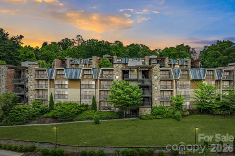 325 Bowling Park Road active home in Residences At Biltmore, Asheville, NC