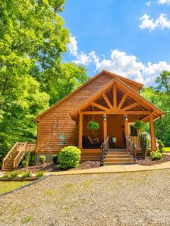 5814 Lakeway Trail