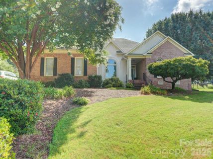 3466 Brighton Court active home in Asheford Green, Concord, NC