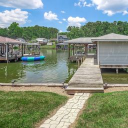 680 Lake Head Road
