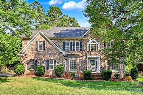 6204 Pumpernickel Lane pending home in Price Mill, Wesley Chapel, NC