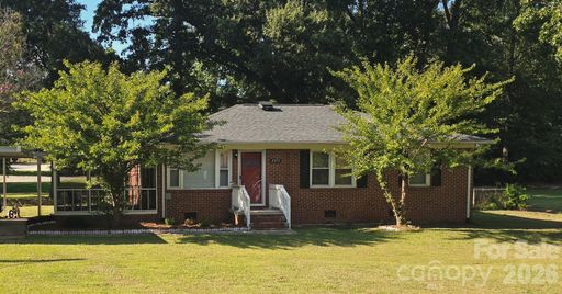 2493 Oakwood Circle pending home in Oakwood Acres, Rock Hill, SC