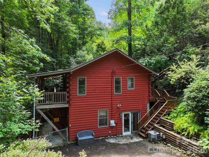 976 Wildcat Run active home in Maggie Valley Leisure Estates, Maggie Valley, NC
