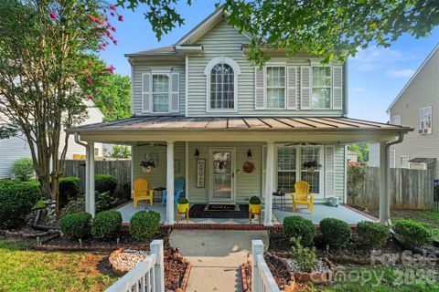 6715 Tanners Creek Drive