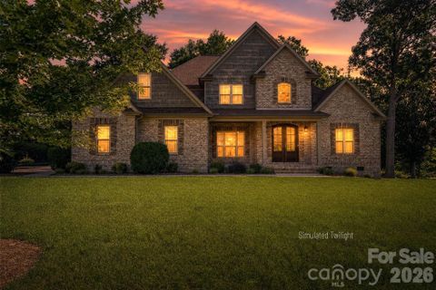 708 Players Ridge Road