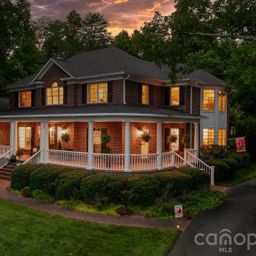 3740 Pinecrest Drive