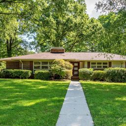 688 Grandview Drive