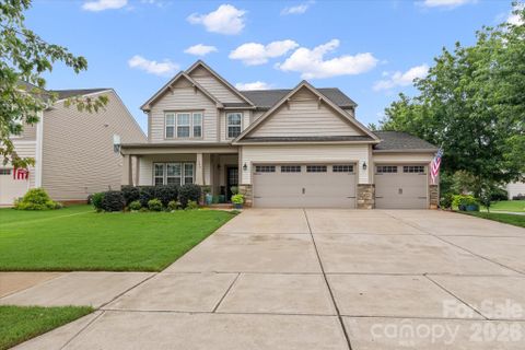 142 Fesperman Circle active home in Sutters Mill, Troutman, NC