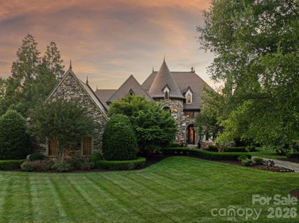 8626 Longview Club Drive pending home in Longview, Waxhaw, NC