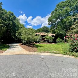 200 Foxlair Court
