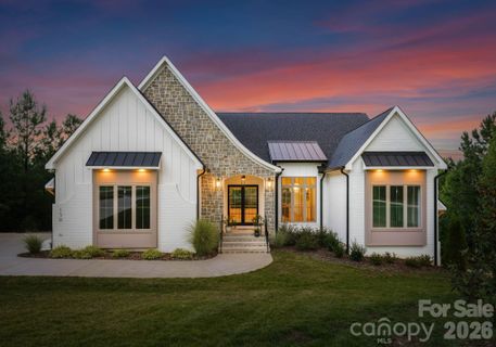 Homes in Davidson Pond, Mooresville