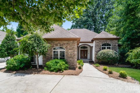 2360 Smith Harbour Drive active home in Smithstone, Denver, NC