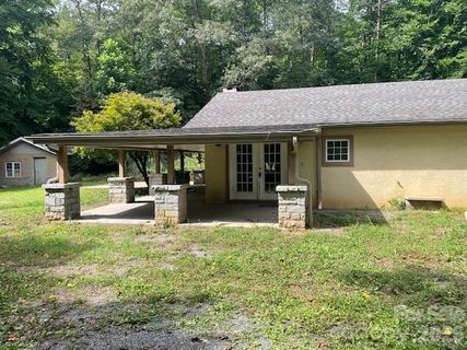 94 Robertson Drive