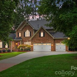 5630 Turkey Oak Drive