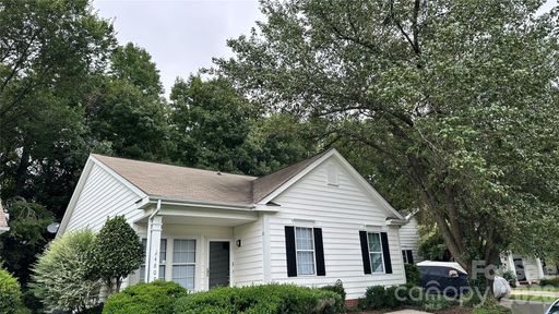 Homes in Bay Village, Charlotte