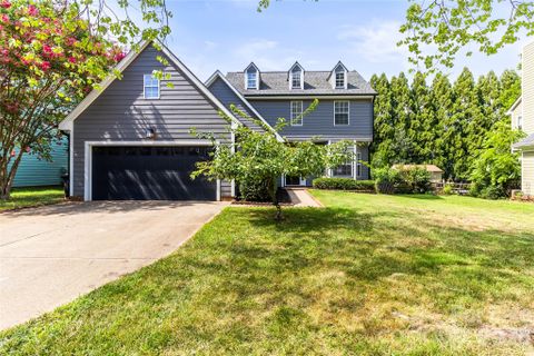 12321 Sparkling Way active home in Cedarfield, Huntersville, NC