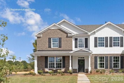 583 W Park Avenue active home in Logan Farms, Mooresville, NC